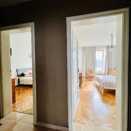 La Gare Apartment Varna